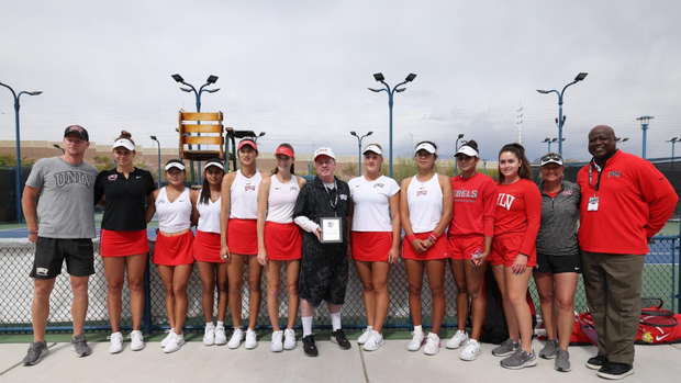 Cory Finishes 16-3 Against UNR As Tennis Avances At MW Tourney