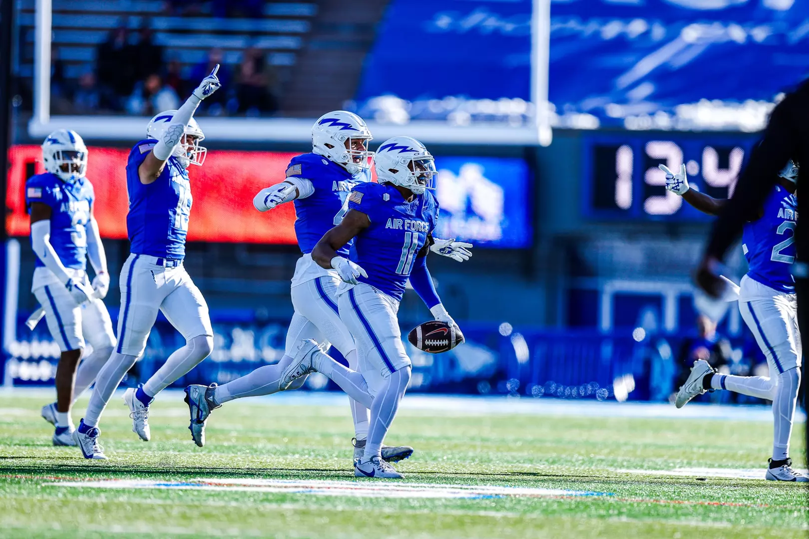 Air Force Shuts Out Oregon State 28-0