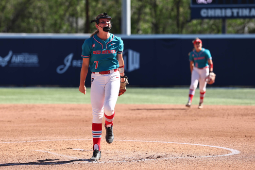 Lobos Lock It Up: Benningfield's Gem Blanks UNLV in a 5-0 Shutout