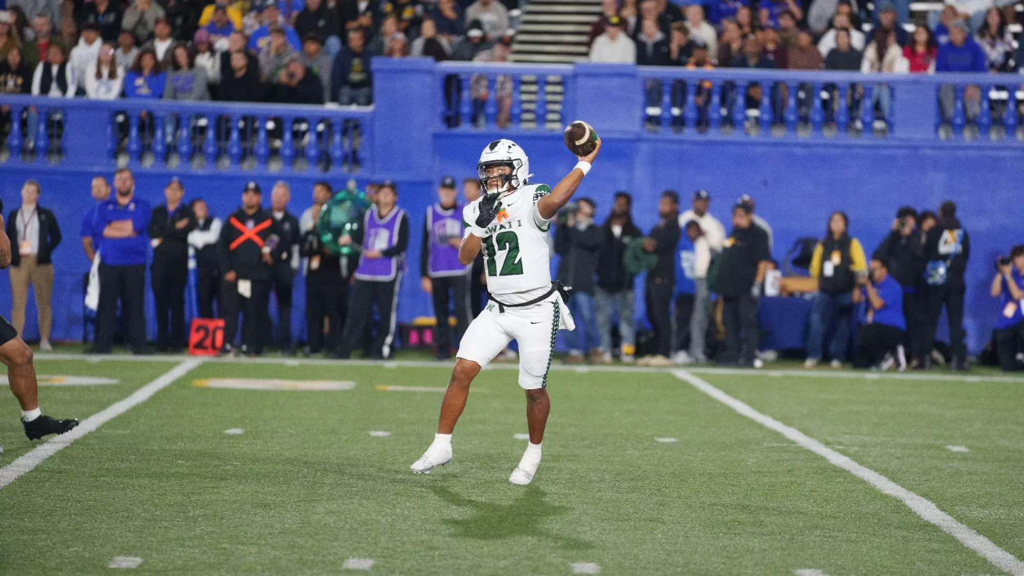 Alejado Named Semifinalist For Shaun Alexander Award