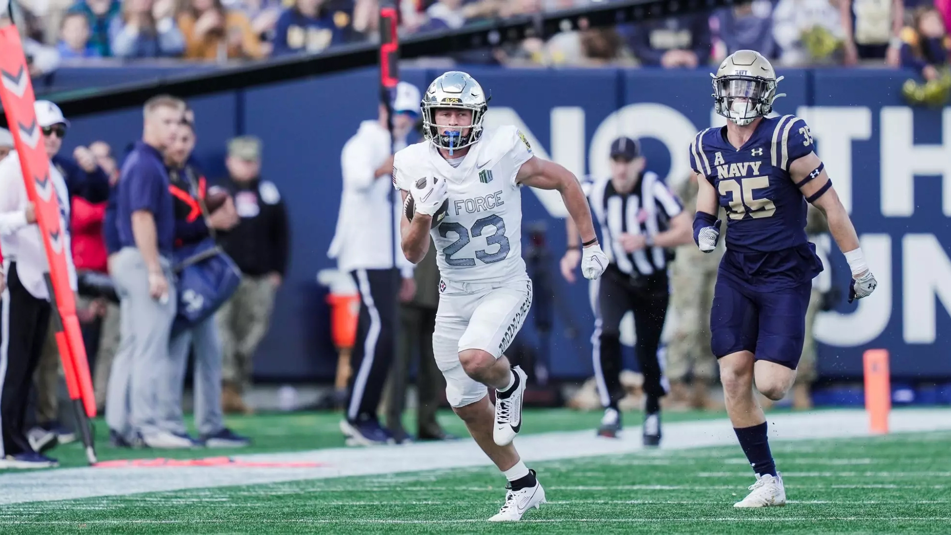 #22 Air Force Wins Service Academy Battle At Navy, 17-6