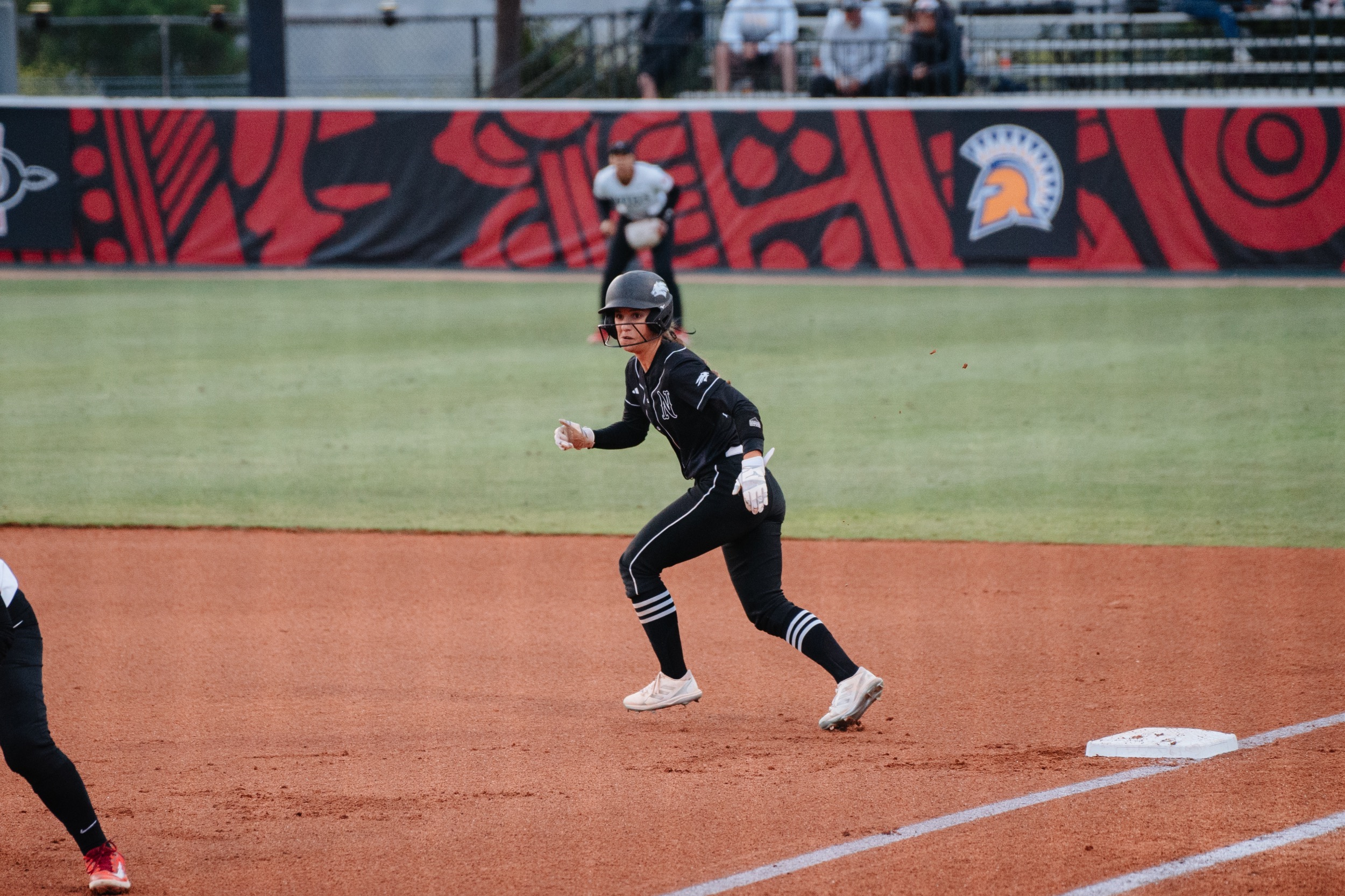 Nevada splits first day at Mountain West Tournament