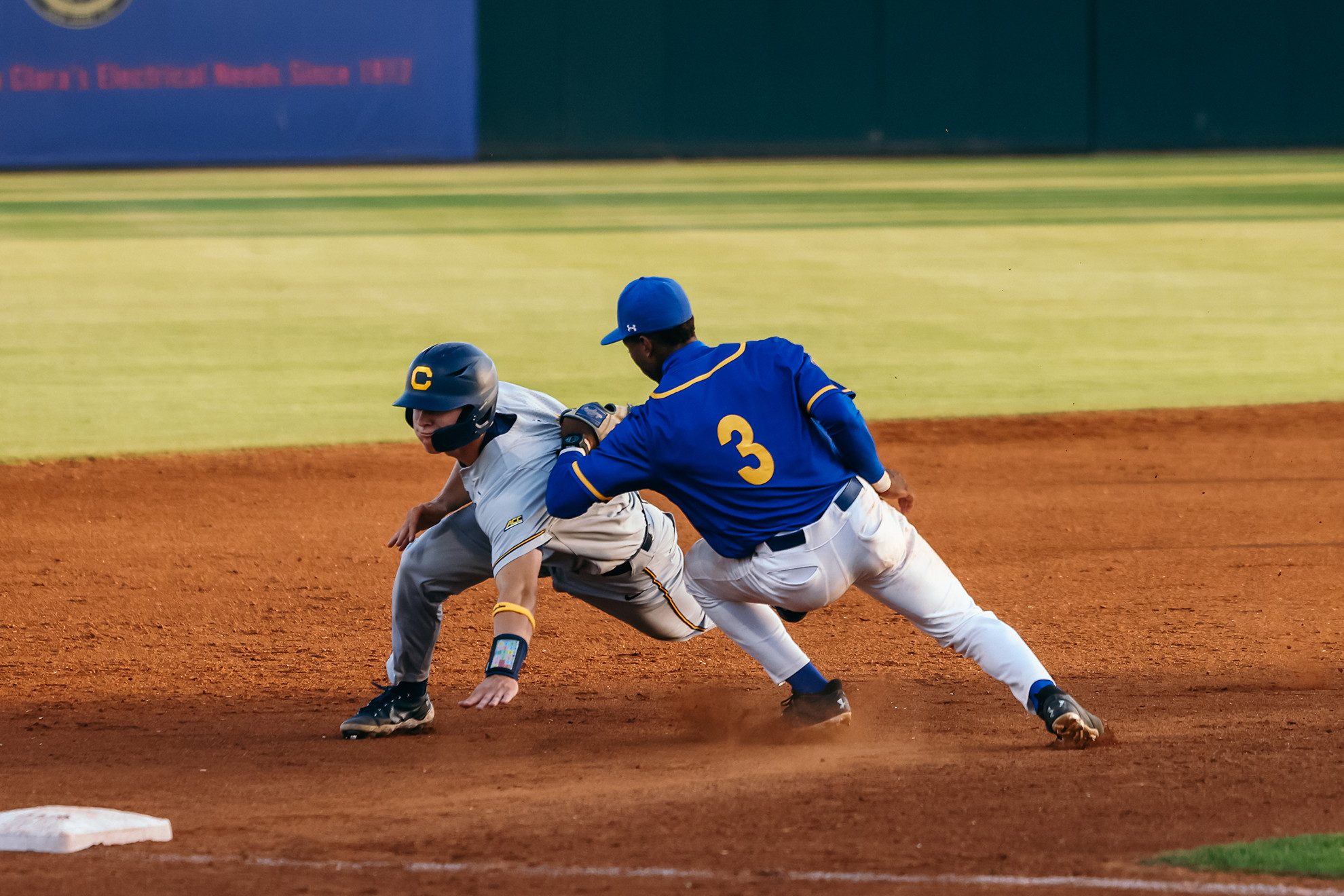 Spartans Explode Offensively in Win Over Cal