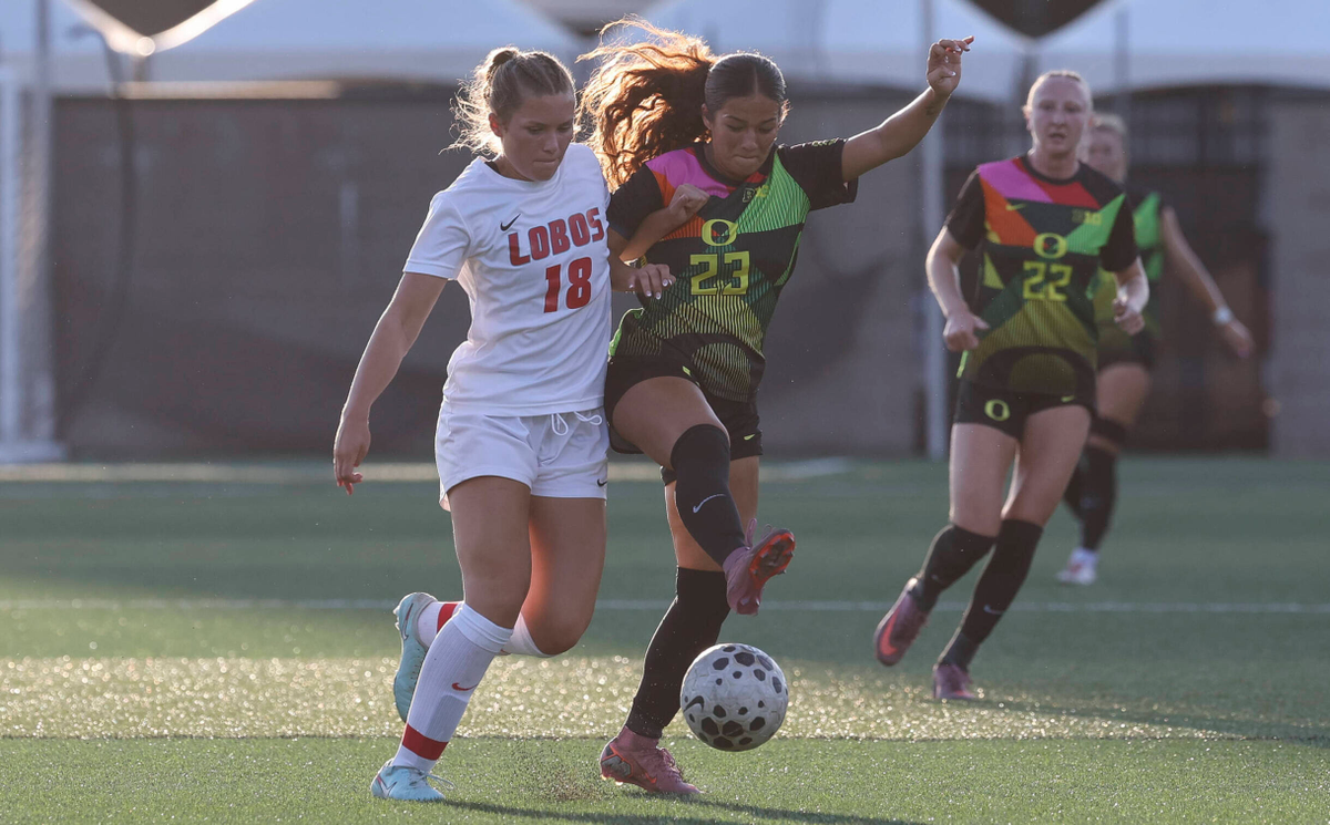 Puerto’s Goal Against Oregon Gives Coach Dyche 100th Win at UNM