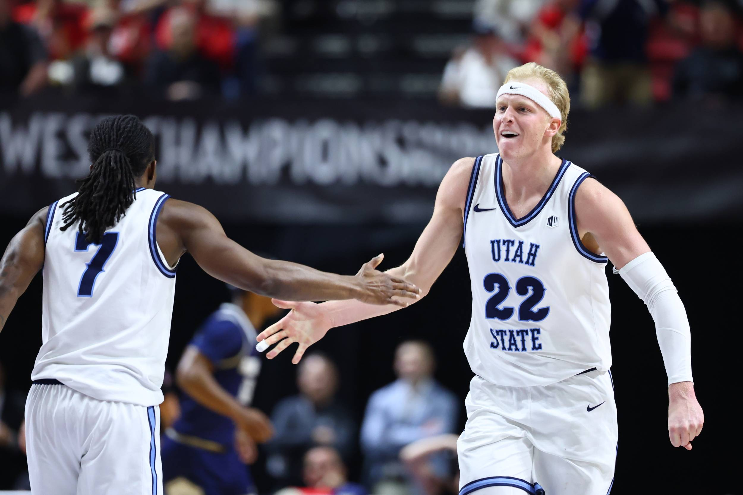 All-Around Production Propels No. 1 Utah State to MW Championship Game