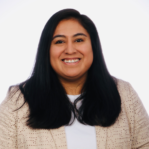 Jennifer Dominguez Photo