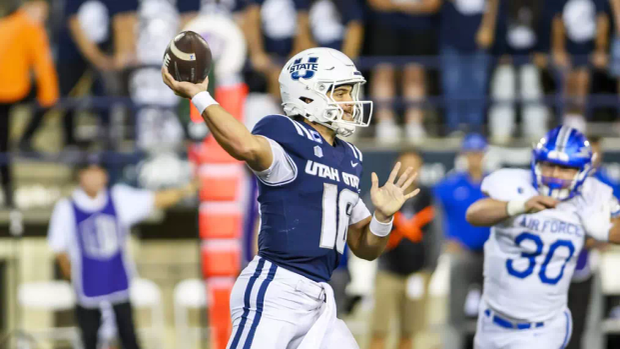 Quarterback Bryson Barnes Named Semifinalist for Burlsworth Award