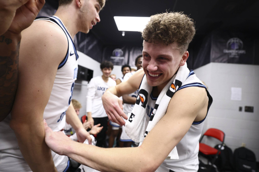 No. 1 Utah State attacks transition game to beat No. 8 UNLV in MW quarterfinal
