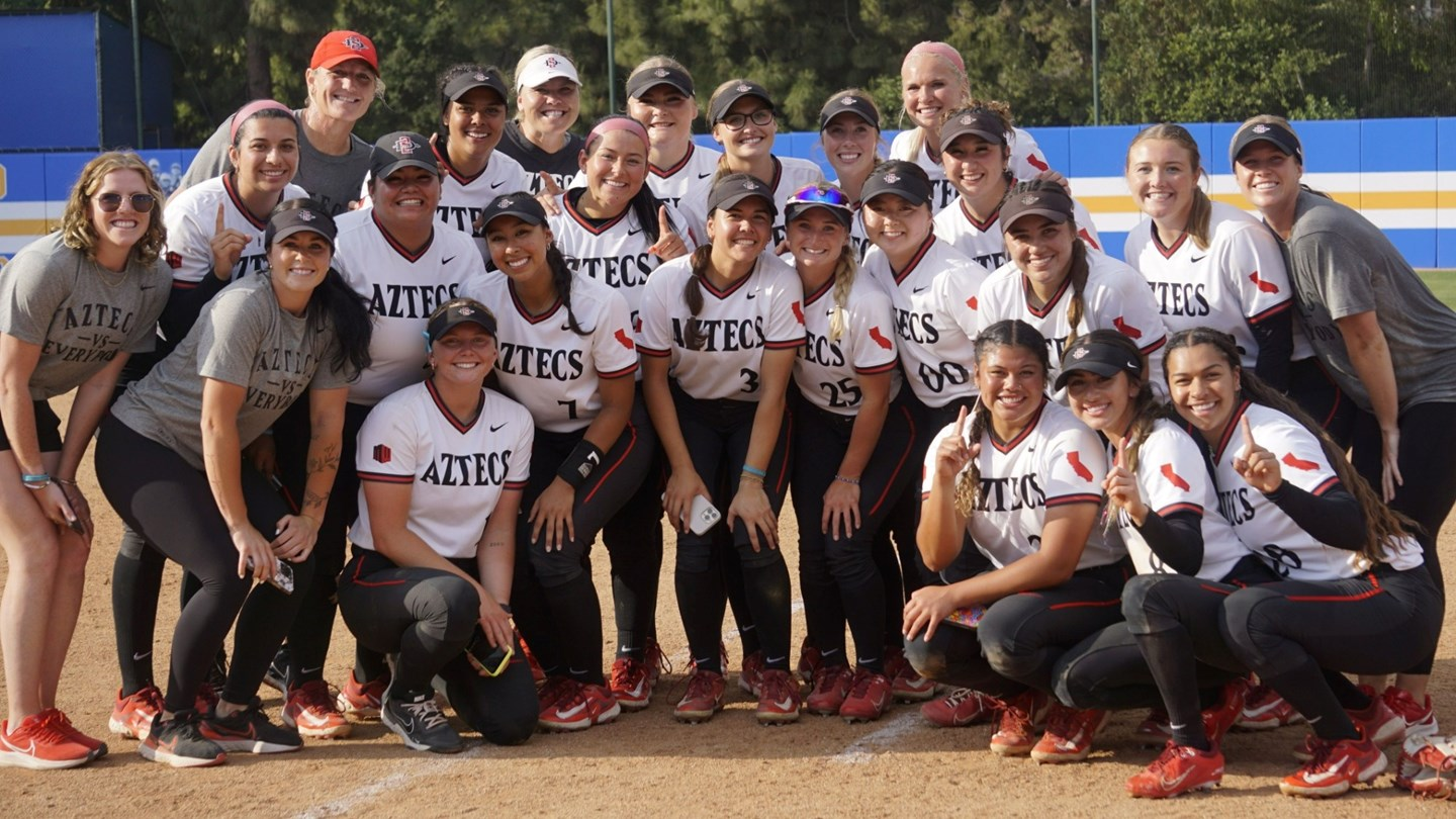 Aztecs Ranked No. 18/19 In Final Polls