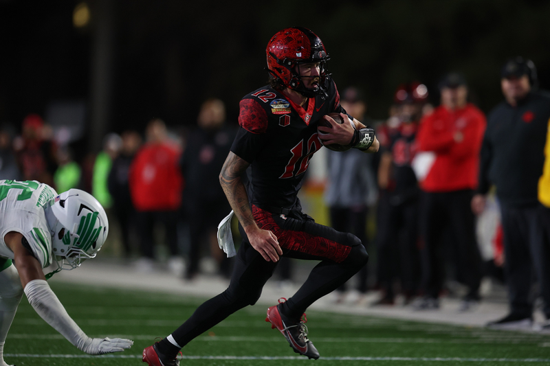 Aztecs' Late Rally Falls Short Against No. 25 North Texas, 47-49