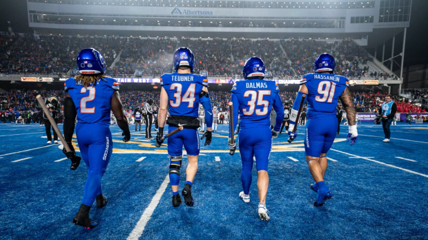 Boise State Finishes No. 8 in AP Poll, No. 9 in Coaches Poll