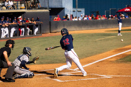 'Dogs stump Stanford with explosive ninth inning
