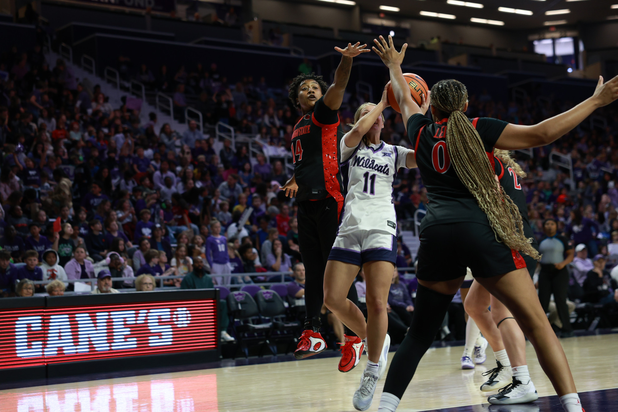 Aztecs Win at Kansas State 64-53