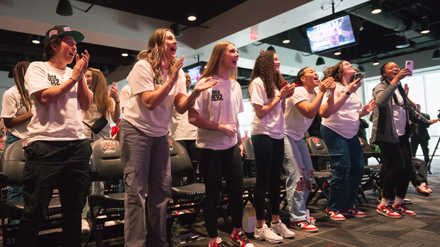 Lady Rebels Face Creighton In NCAA First Round