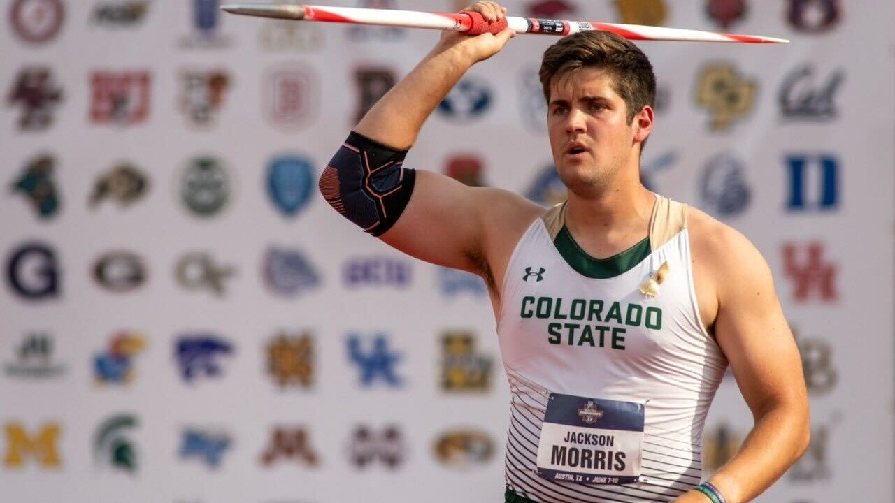 Morris Places Tenth at NCAA Championship Meet