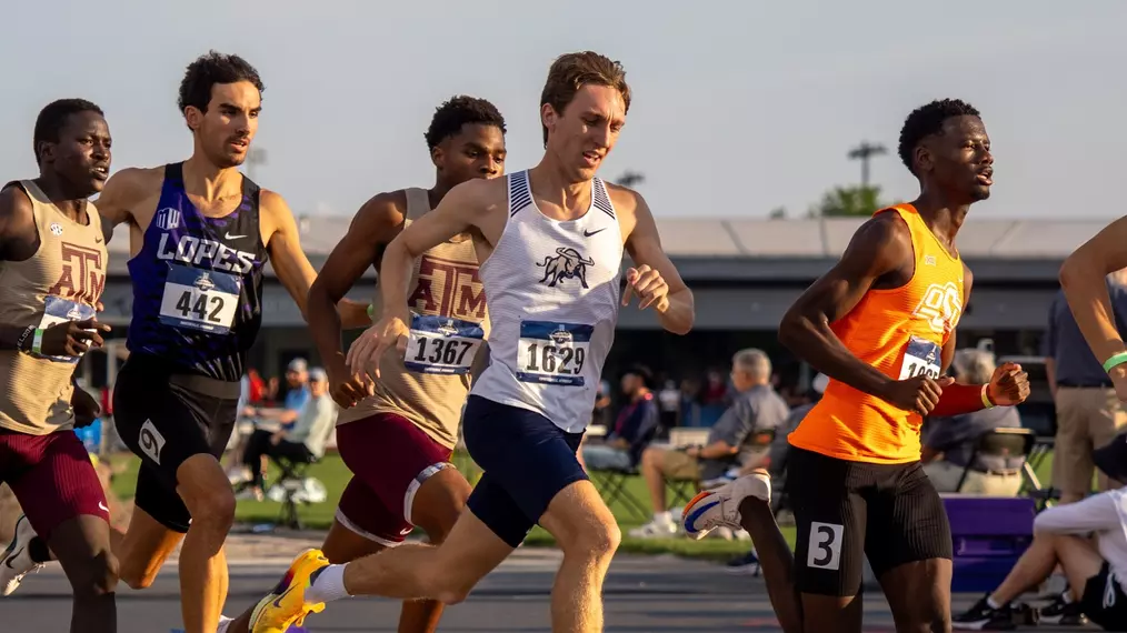 Landon Bott Earns Nationals Berth as Utah State Men Compete on Third Day of NCAA West First Rounds