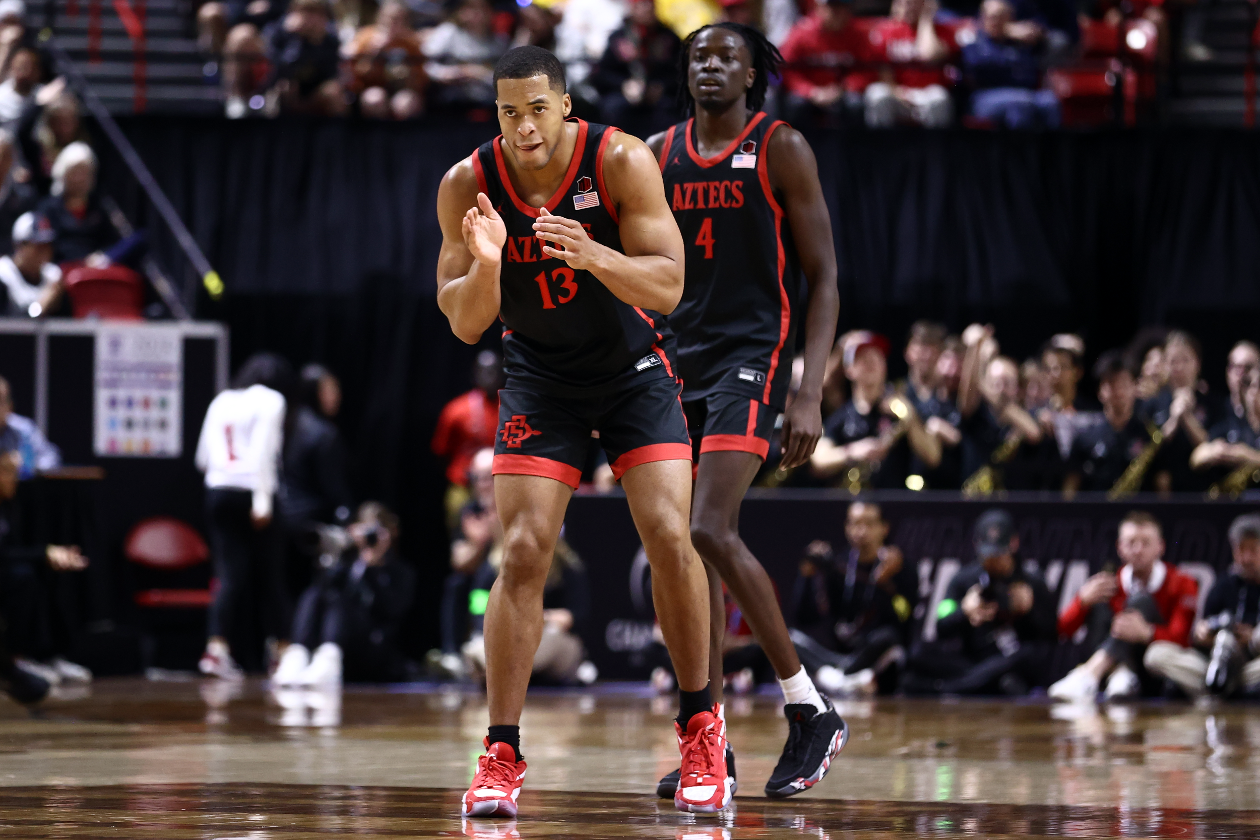 San Diego State edges UNLV to advance to MW Semifinals