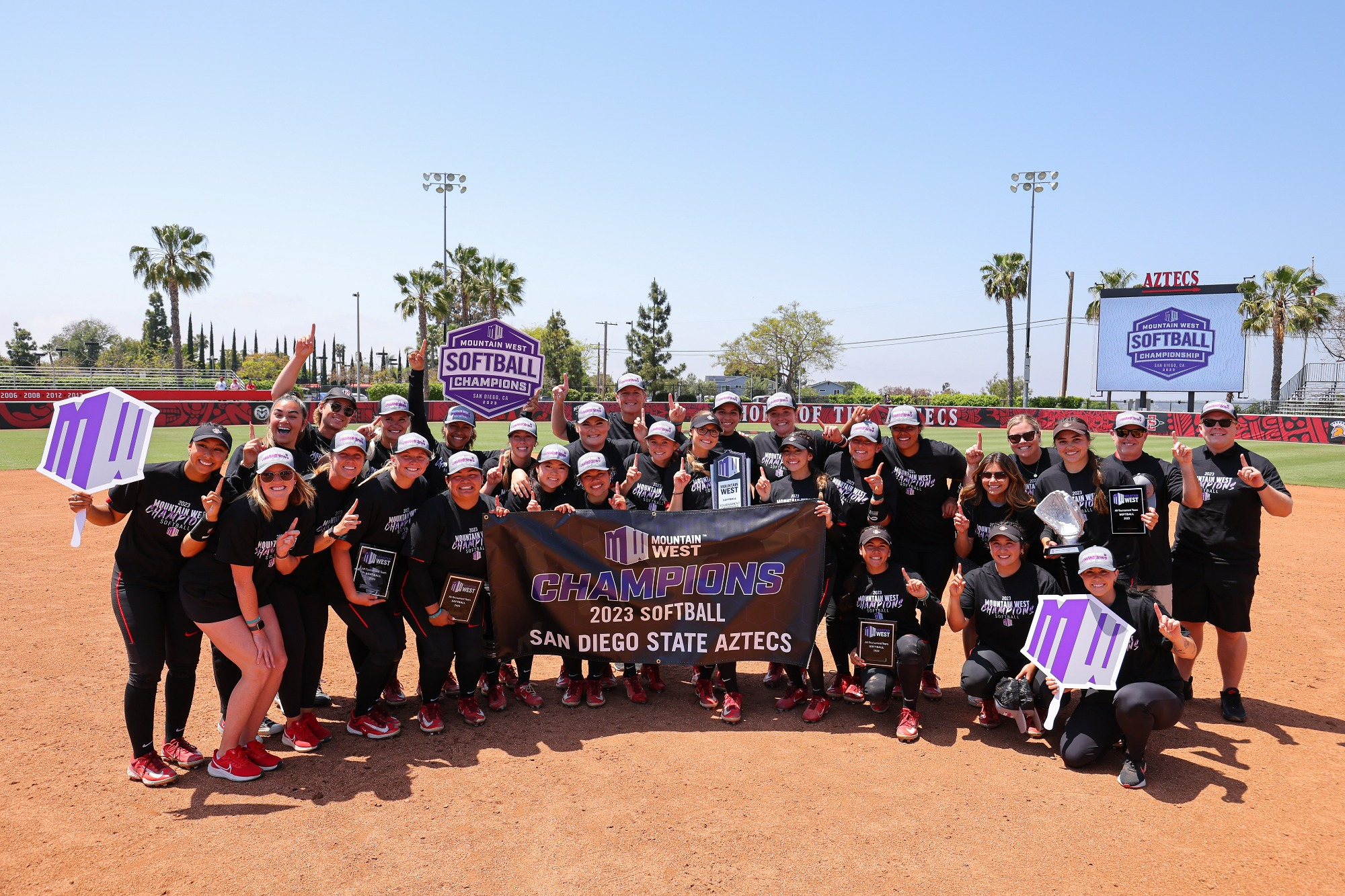 SDSU Run-Rules SJSU, 8-0, for Second Straight MW Title