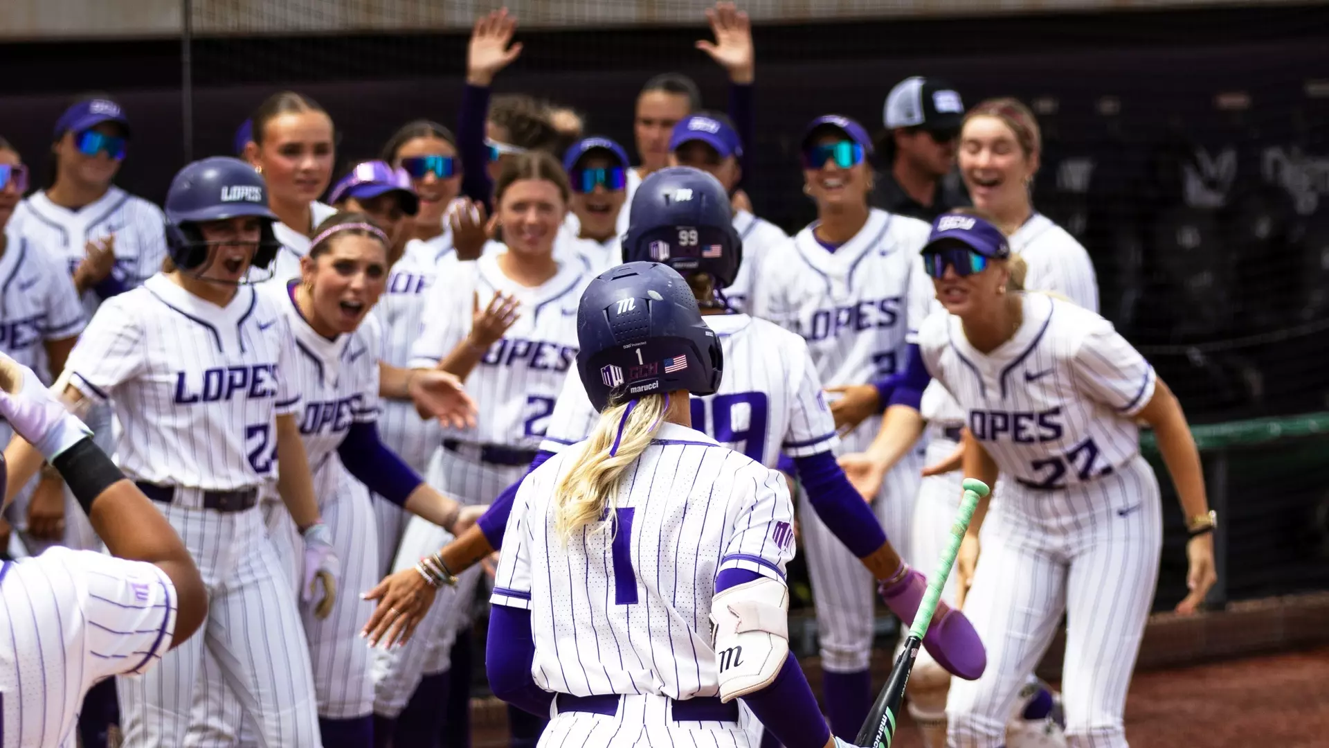 Bounce-back rout keeps GCU in MW lead