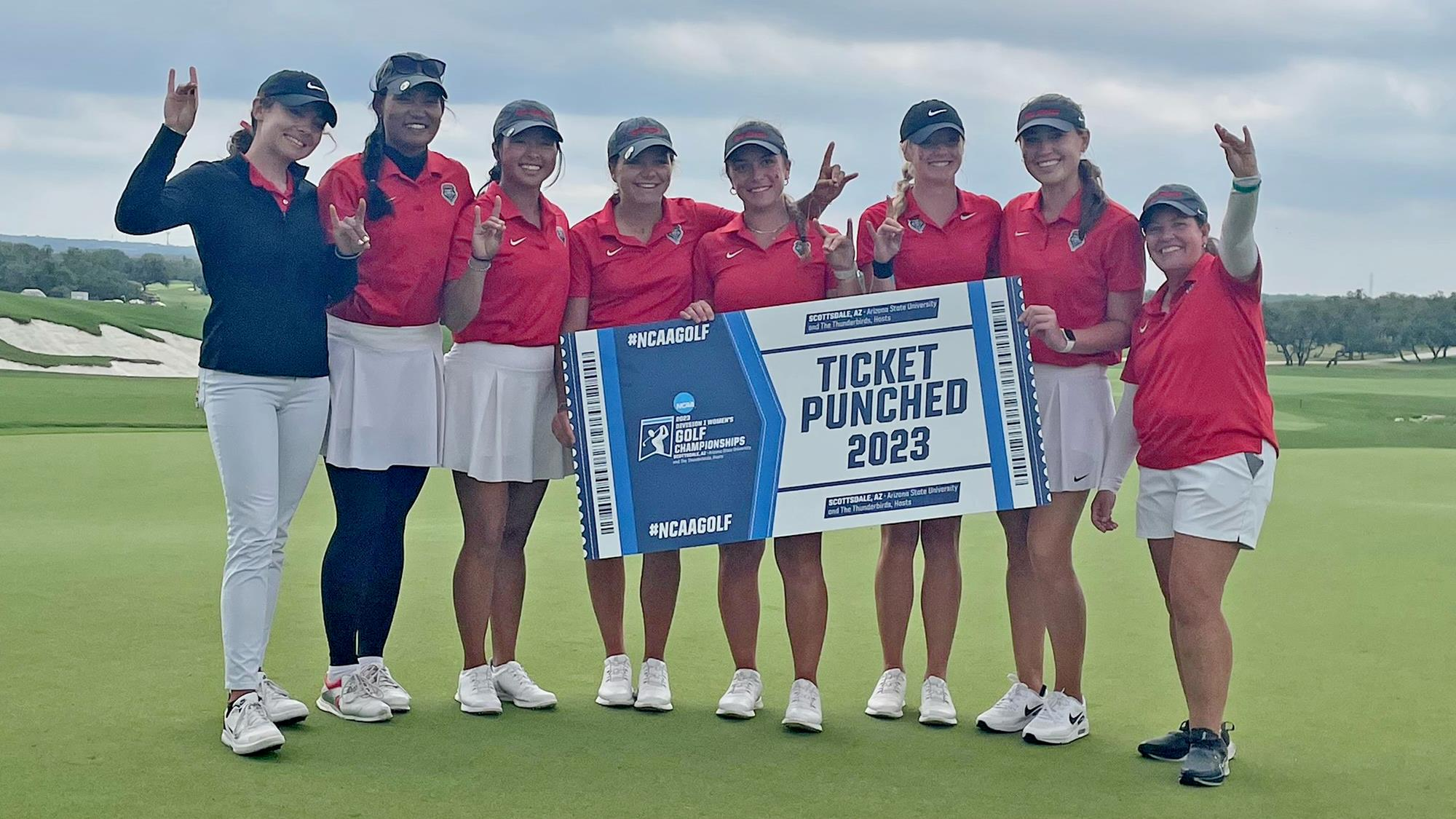 Lobos Advance to NCAA Women’s Golf Championship